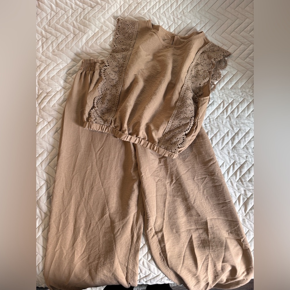 Tan Lace Trim Two-Piece Set